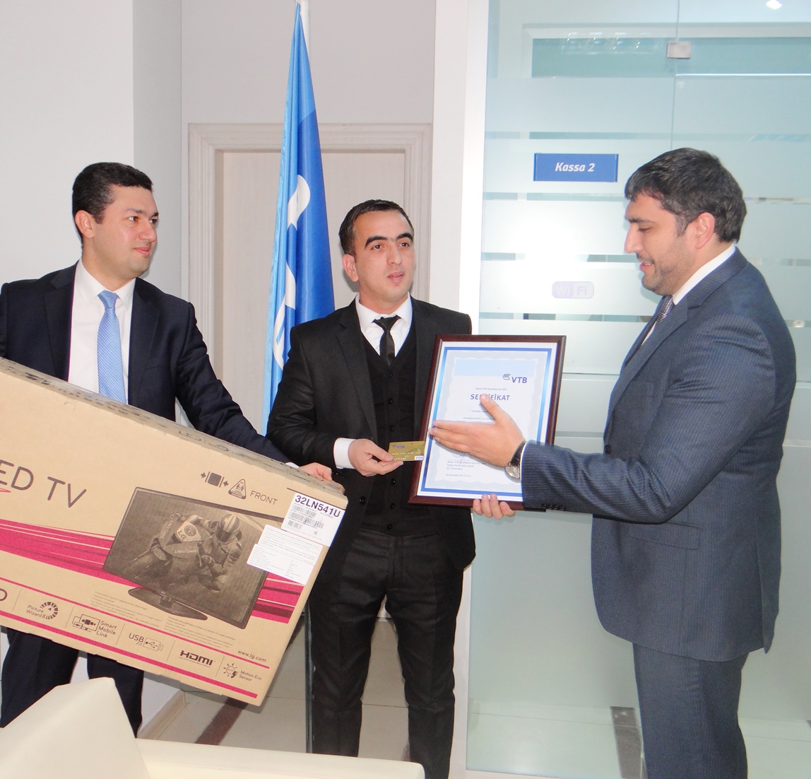 ВТБ (Азербайджан) поздравил десятитысячного заемщика