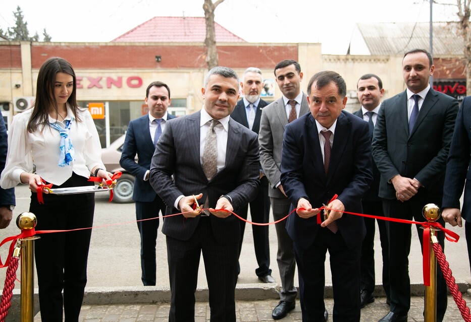 Банк Республика открыл новый филиал «Газах» в современном концепте