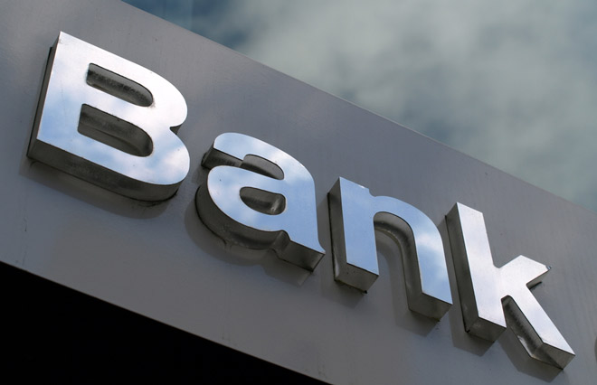 ARDNF banklara daha 50 mln. dollar satıb