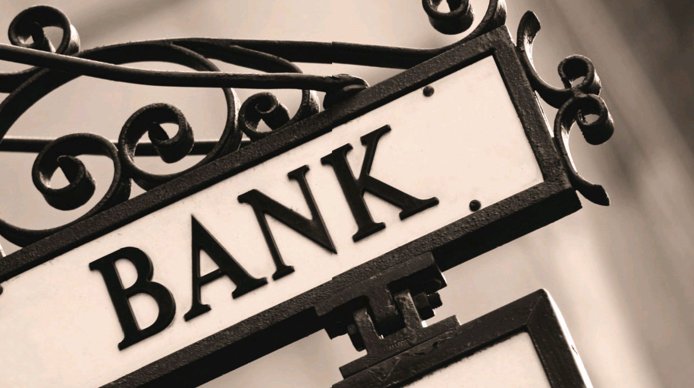 Avropa ölkələrində bank filiallarının sayı azalmağa doğru gedir