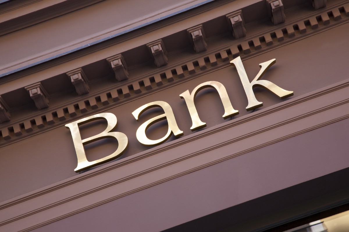 ABŞ və Avropadakı bank böhranları Azərbaycan banklarına təsir göstərəcəkmi?