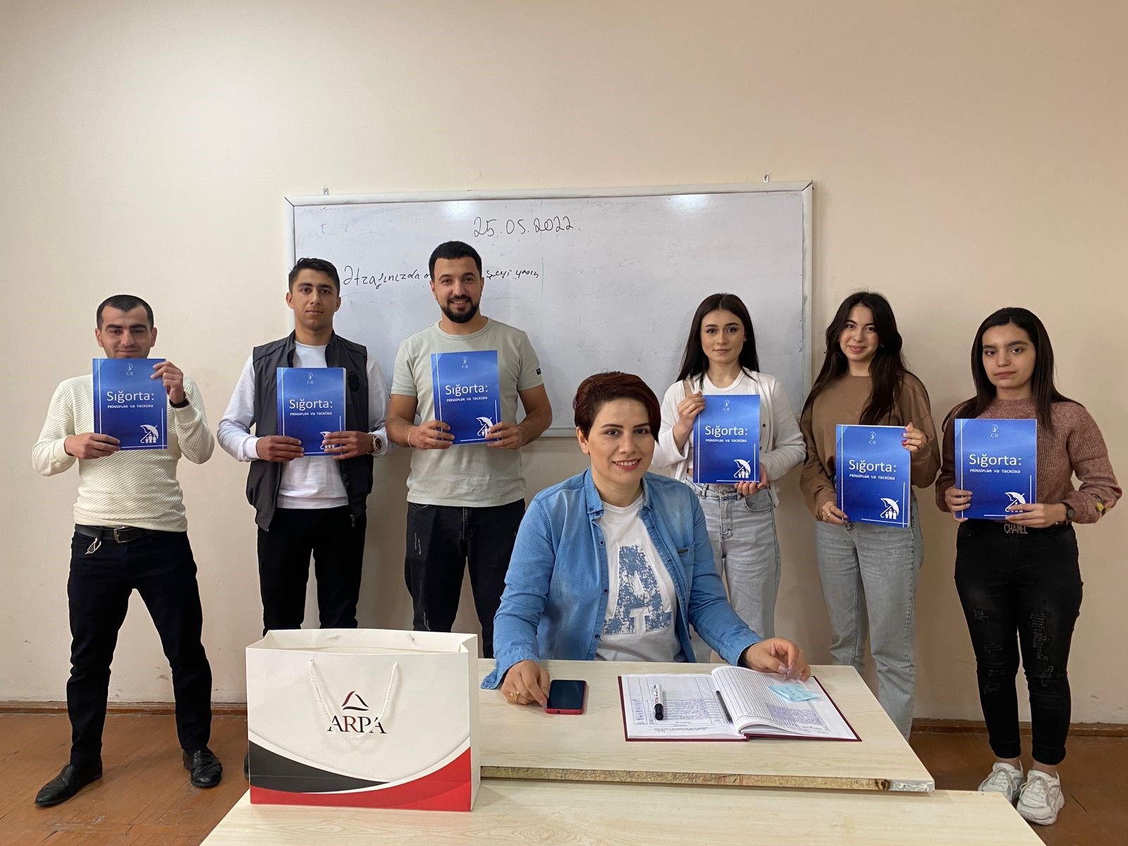 “Peşəkar sığortaçı sertifikasiya” proqramının üstünlükləri!