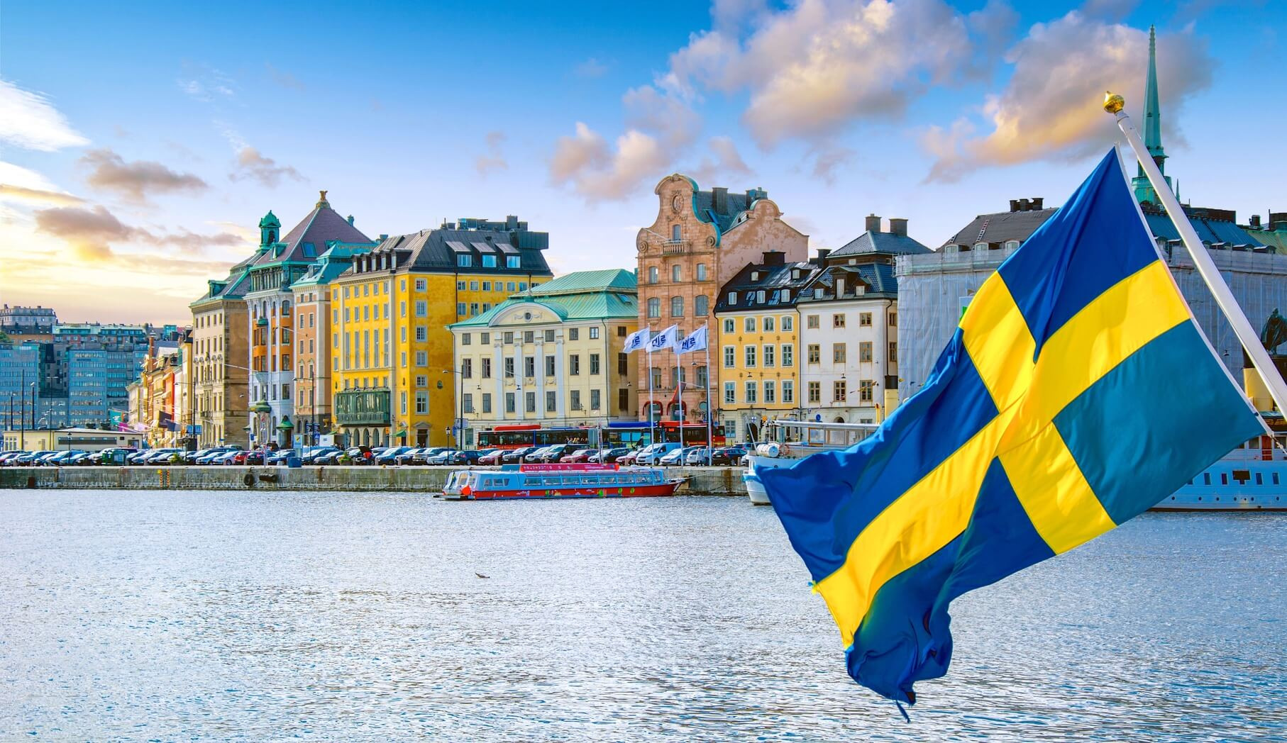 İsveç Ukraynaya üç illik yardım üçün vəsait ayırdığını açıqlayıb