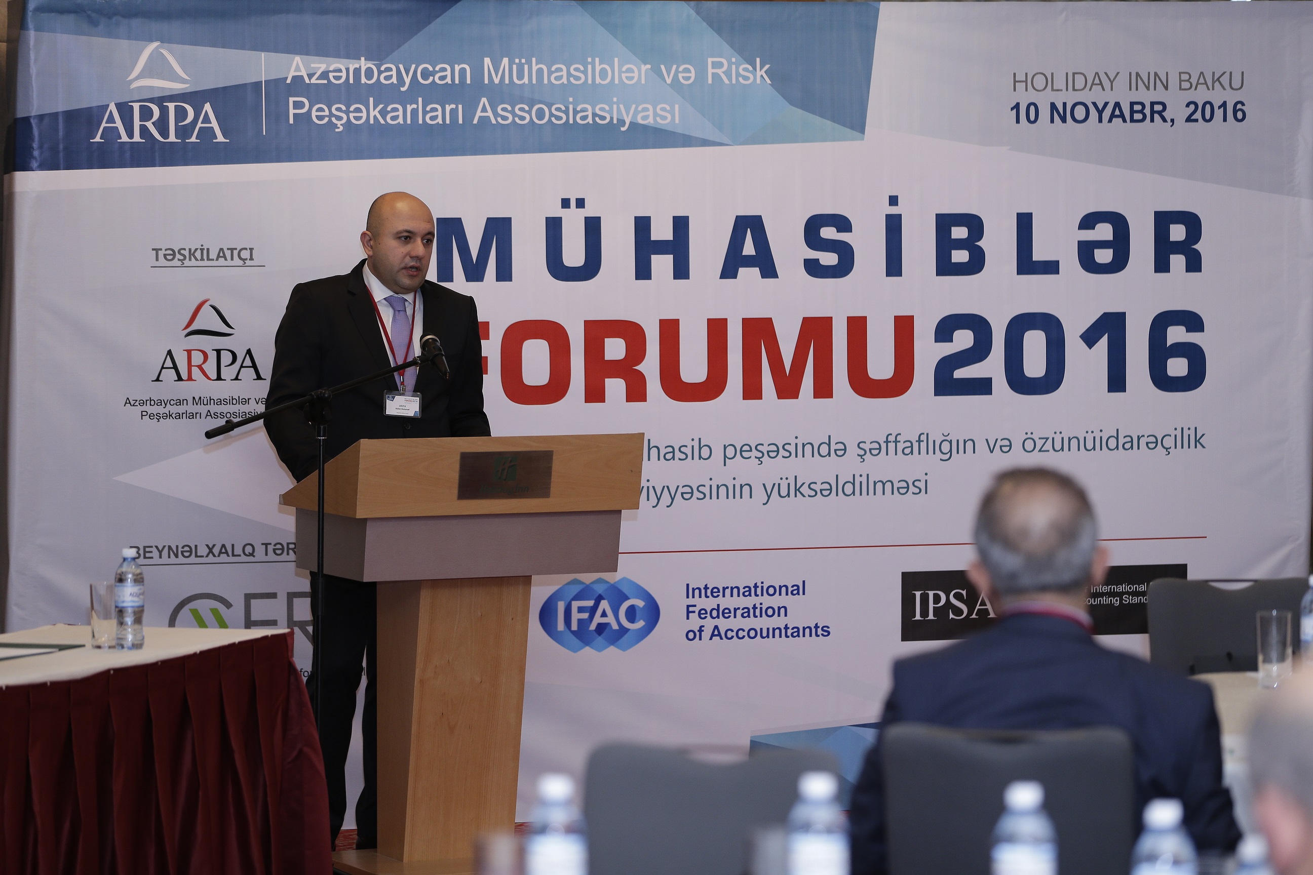 İlk Mühasiblər Forumu başa çatdı