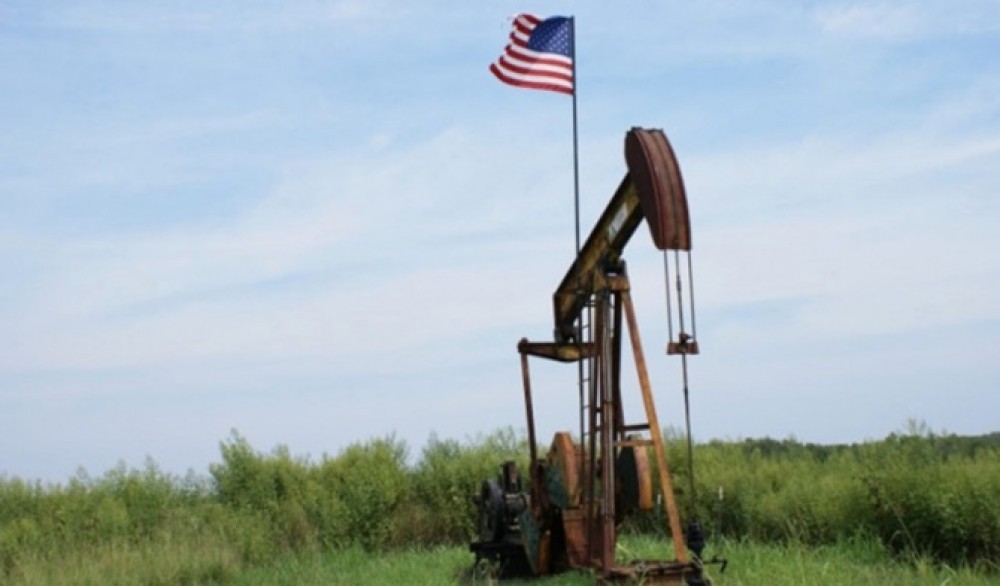 ABŞ-da neft istehsalı rekord səviyyədə