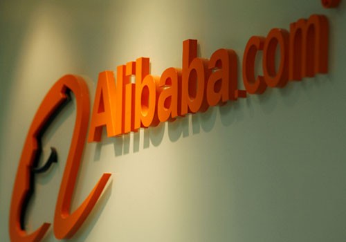Alibaba и первый банк.