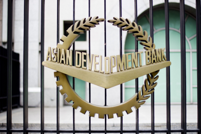 ADB ötən il Azərbaycana 1,3 mlrd. dollardan çox kredit ayırıb