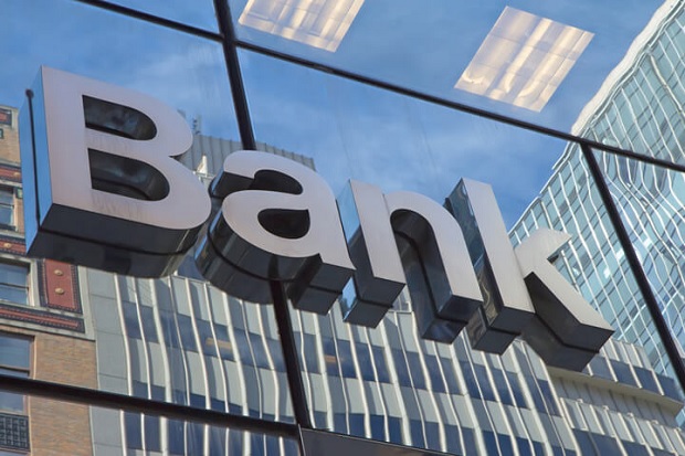 Prezident İlham Əliyev: “Bank və maliyyə sektorunun daha güclü nəzarətə ehtiyacı var”