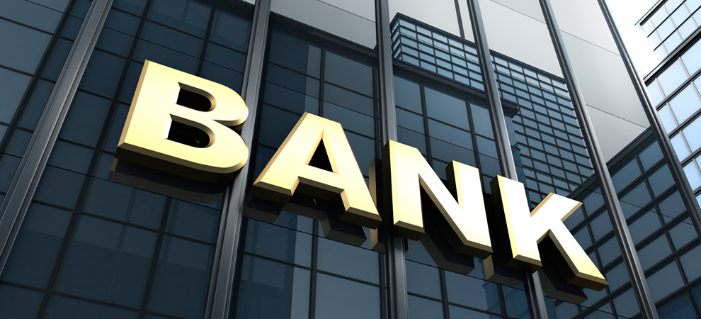 Ölkədə 4 bankın lisenziyası alındı!