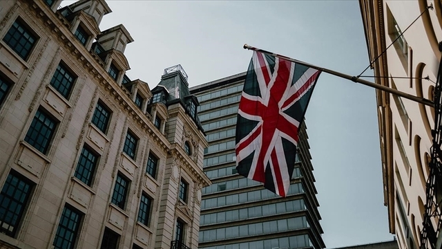 Böyük Britaniyada illik inflyasiya proqnozlardan yüksək olub