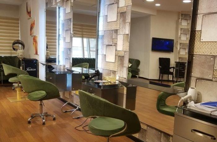 Bərbərxana və gözəllik salonlarına giriş COVID-19 pasportu ilə olacaq