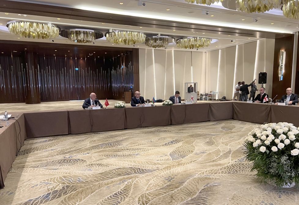 BTQ çərçivəsində gömrük prosedurlarının asanlaşdırılması ilə bağlı saziş imzalanıb