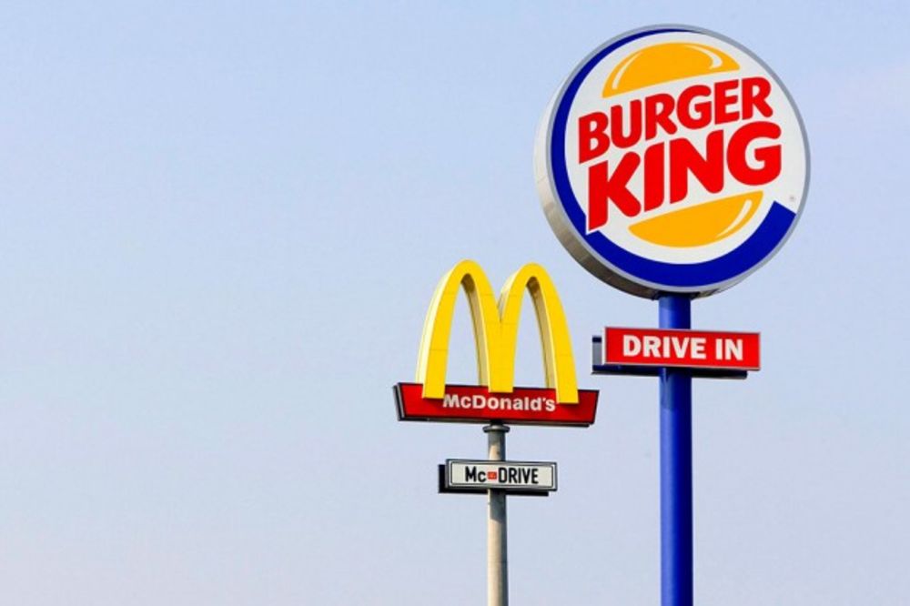 Burger King McDonald`s ilə arasına sosial məsafə qoydu