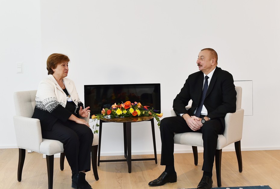Azərbaycan Prezidenti Dünya Bankının baş icraçı direktoru ilə görüşüb