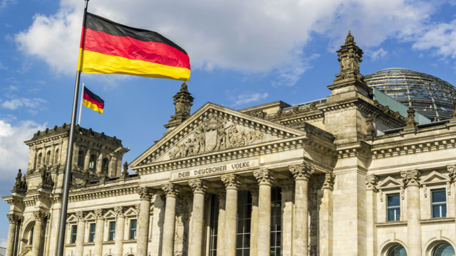 Almaniyada işgüzar sferanın iqtisadiyyata inamı azalmağa doğru gedir