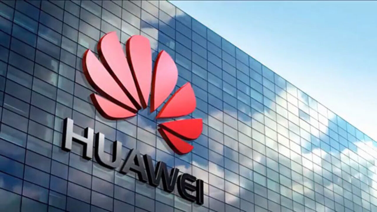 “Huawei” ABŞ-ın təzyiqlərinə baxmayaraq mənfəətini ikiqat artırdı