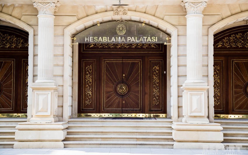 Hesablama Palatasının sədri və auditorların maaşları artırılır