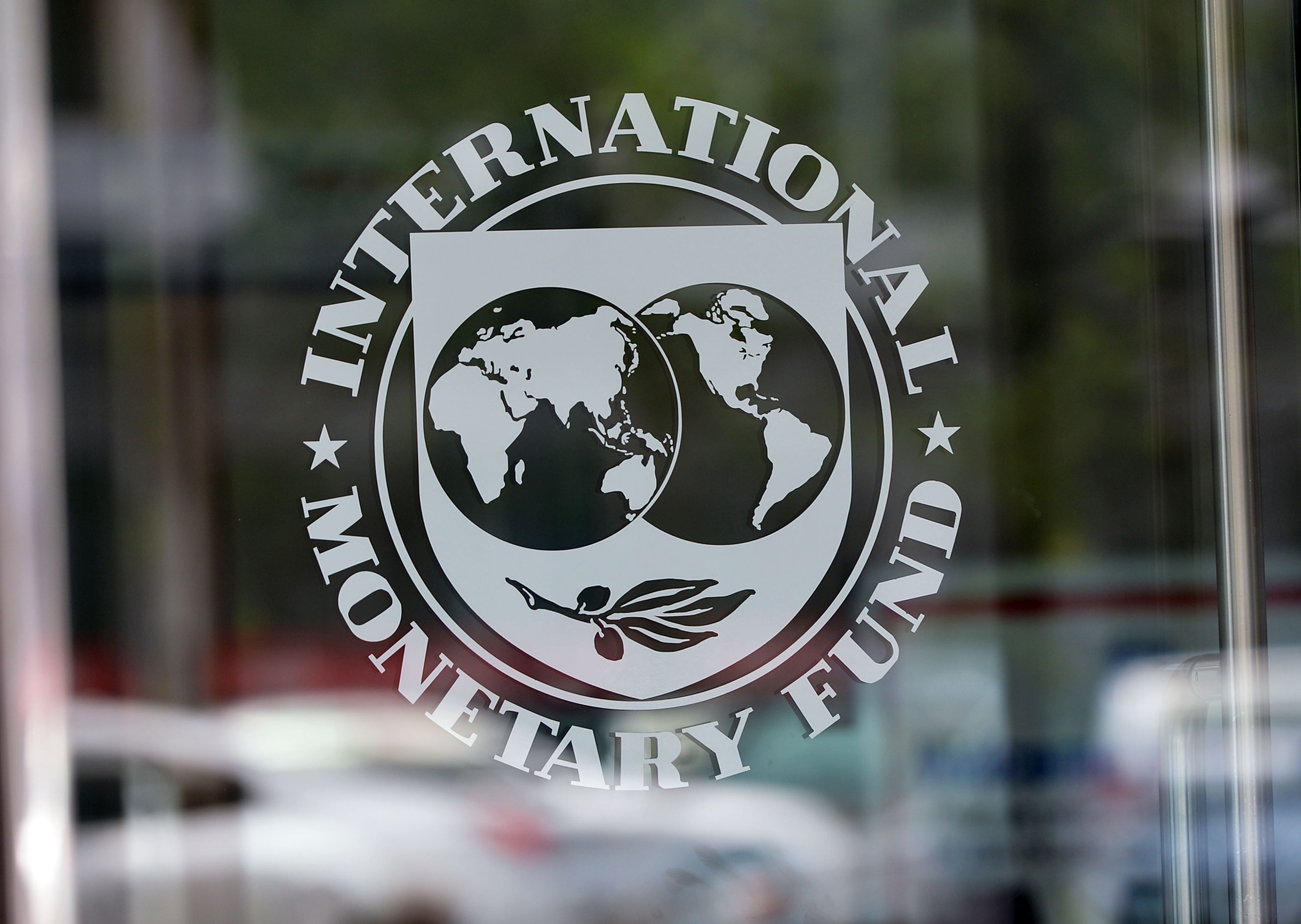 IMF: Azərbaycan qısa zamanda bank sistemini təmizləməlidir