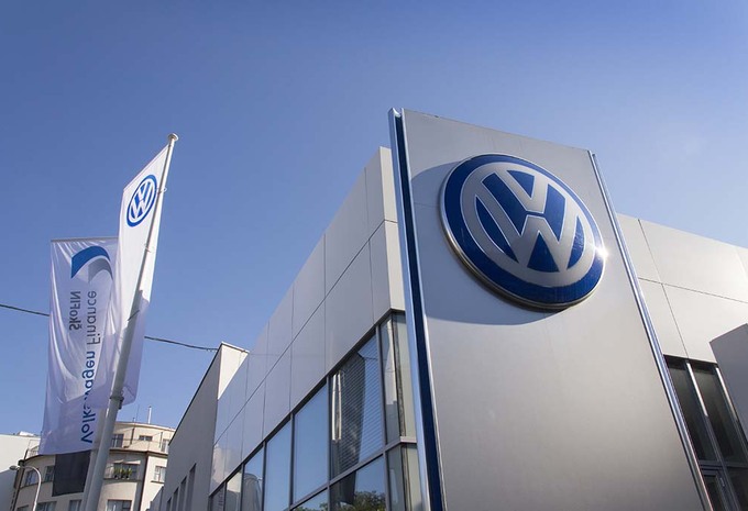 "Volkswagen" buna görə 27 milyon funt-sterlinq cərimələndi