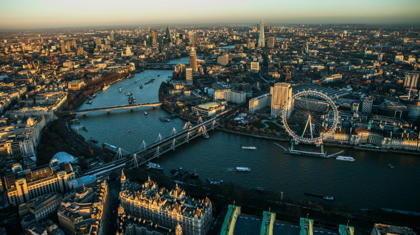 Londonda daşınmaz əmlak ucuzlaşır