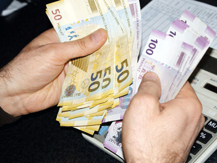Bağlanan 10 bankın əmanətçilərinə 718 mln. manat kompensasiya ödənilib
