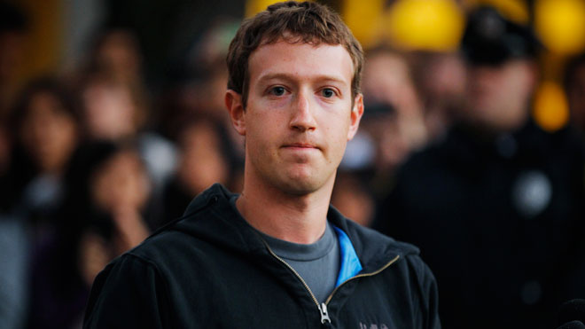 Facebook-un idarə heyəti nə üçün Zukerberqin istefasını tələb edir?
