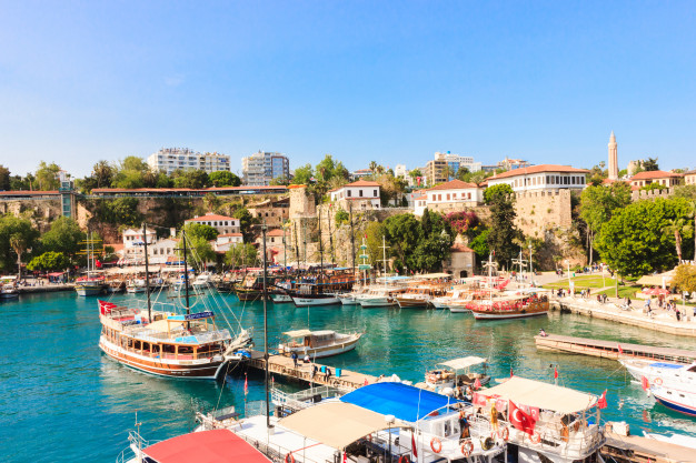 Antalya turist sayında rekord vurdu - RƏQƏMLƏR