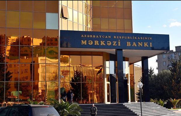 Azərbaycan Mərkəzi Bankı uçot dərəcəsini azaldıb