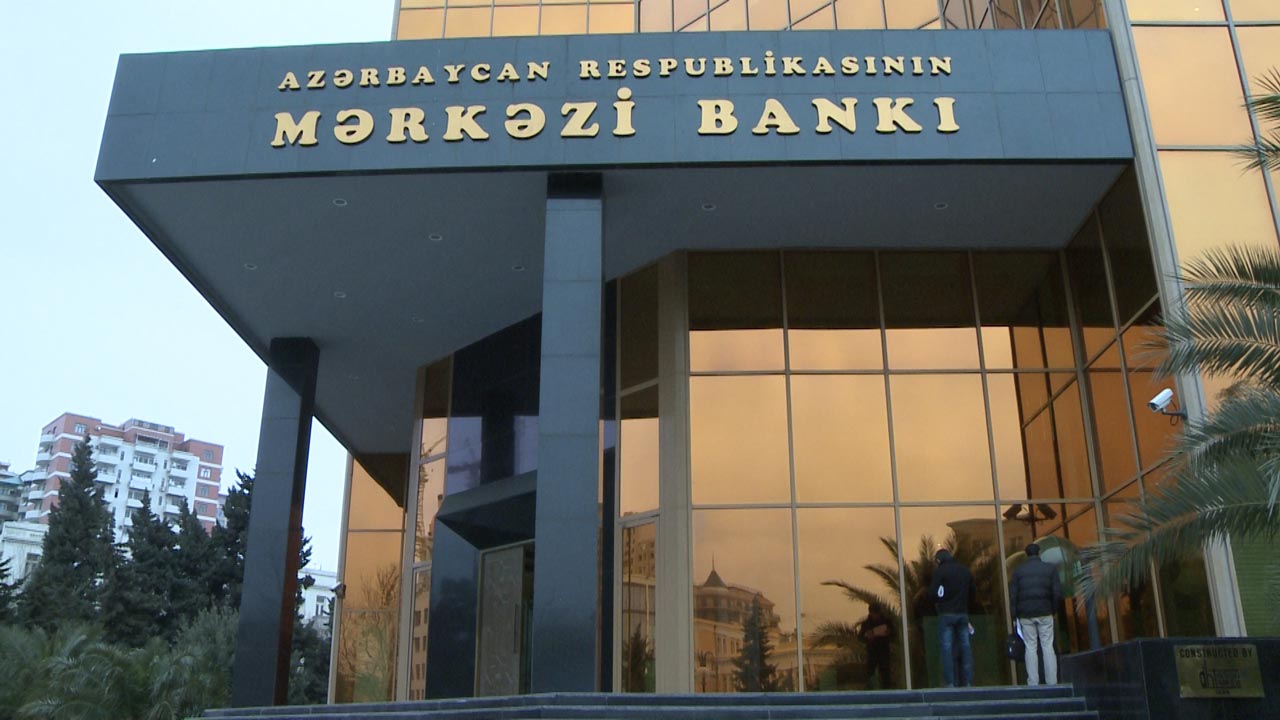 Mərkəzi Bank növbəti hərrac üçün təklifi 100 mln. manat azaldıb