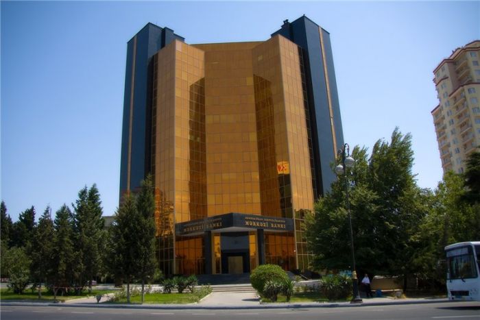 Azərbaycan Mərkəzi Bankı mayda valyuta ehtiyatlarını 1,5% artırıb