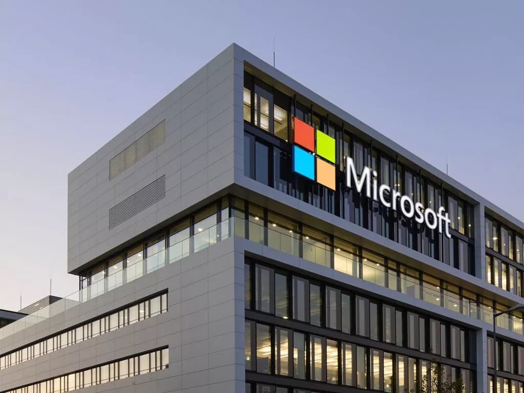 “Microsoft” şirkəti İndoneziyaya külli miqdarda sərmayə qoyuluşuna hazırlaşır