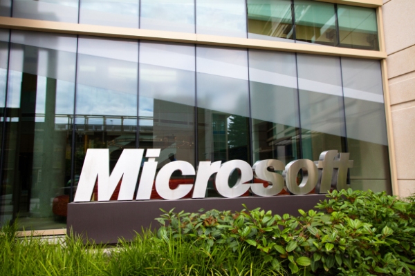 Microsoft сократит 18 тысяч рабочих мест