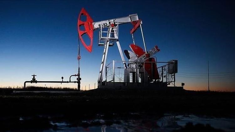 Rusiyanın neft ixracından gəliri təxminən 35% azalıb