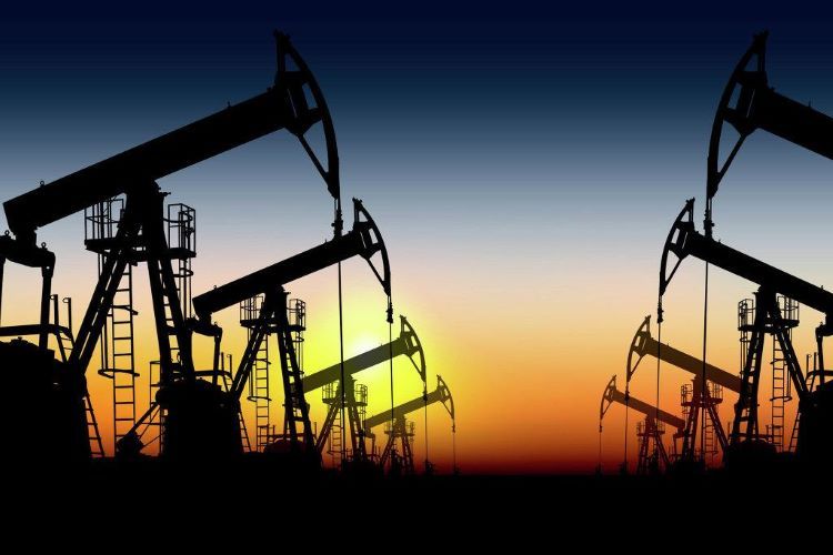 EİA gələn il üçün Azərbaycanda neft hasilatı üzrə proqnozunu dəyişdi