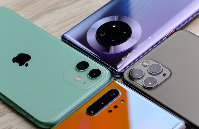 Azərbaycanın smartfon bazarında “Samsung” və “Xiaomi”nin payı azalıb