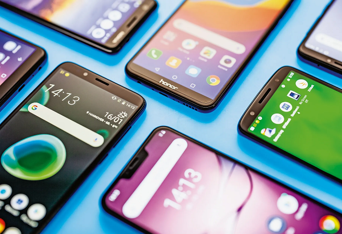 Azərbaycanın smartfon bazarında “Samsung”un payı artıb, “Apple”ın payı azalıb