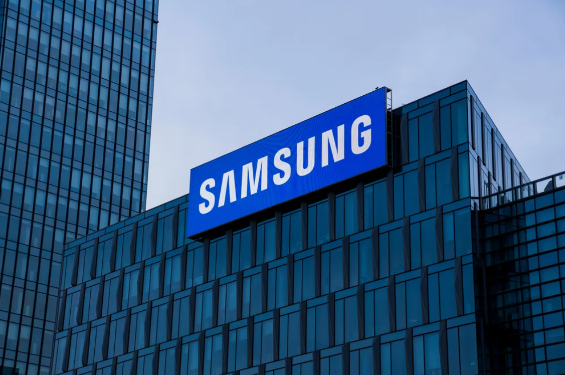 “Samsung” bu ölkələrdə minlərlə işçisini ixtisar edəcək