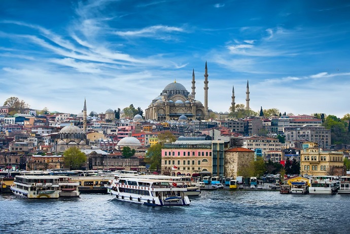 Azərbaycanlılar apreldə Türkiyədə 76 mənzil alıblar