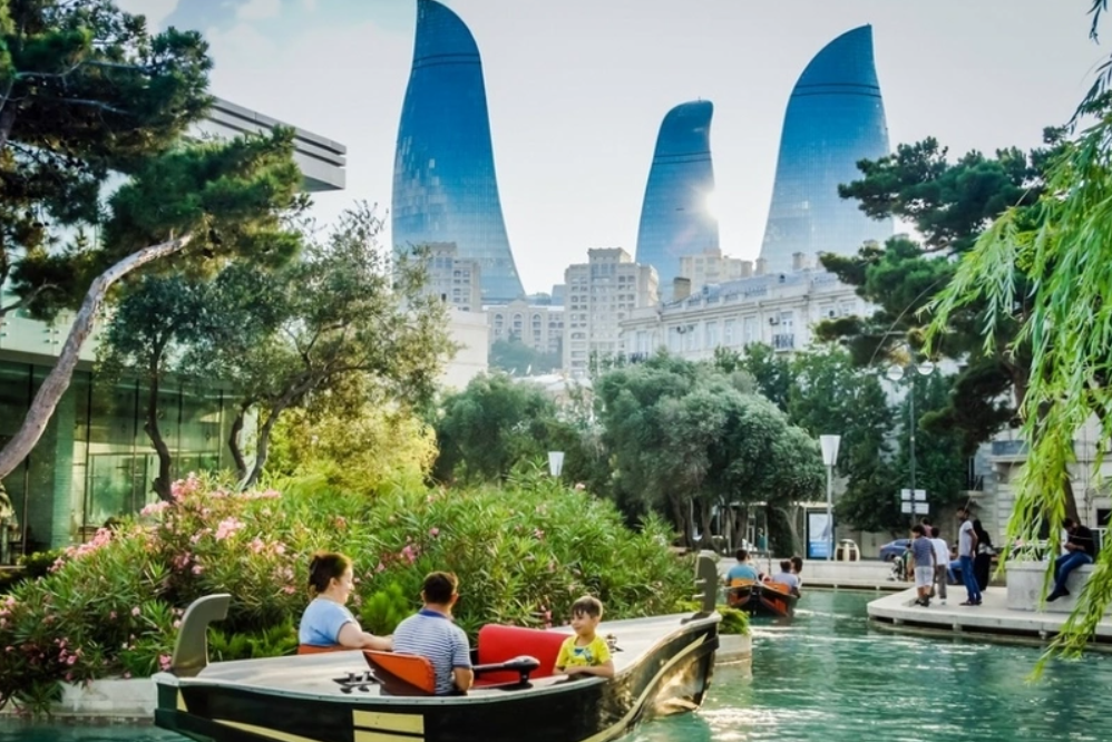 Azərbaycana Yaxın Şərqdən turist axını 4 % azalıb