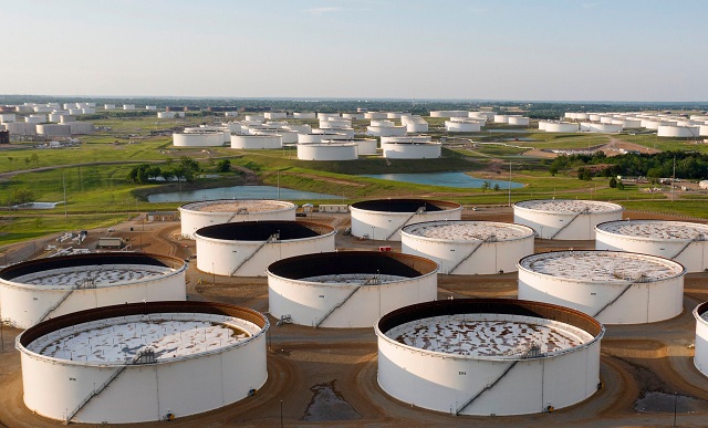 ABŞ-ın kommersiya neft ehtiyatları 4 mln. barel artıb